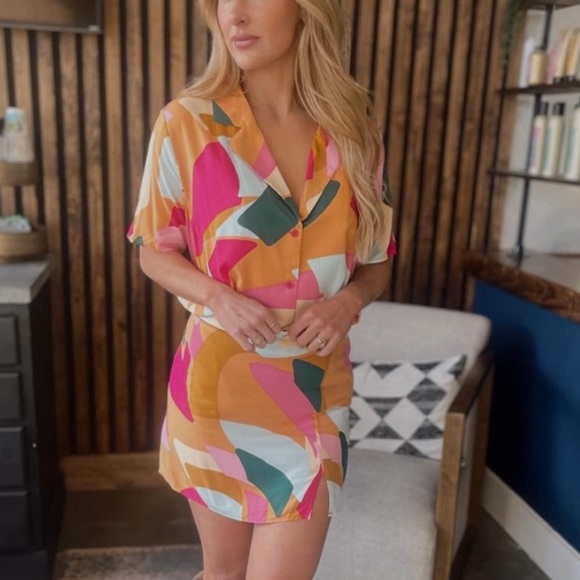 Le Lis Skirt Set - Picture 1 of 8